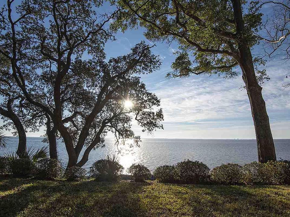 1st image of 714 Bay Blvd