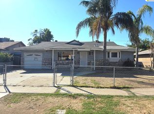 1923 W Pontiac Way, Fresno, CA 93705