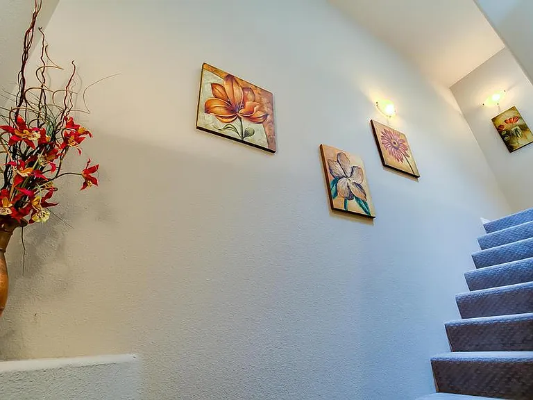 8740 Desert Fox Way NE — Photo 10