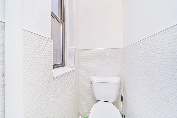 Rented by Living New York | media 41