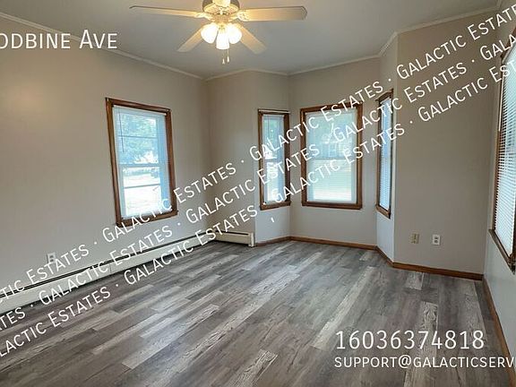 4th image of 6 Woodbine Ave