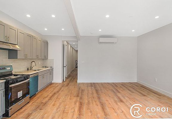4th image of 33-31 102nd St #2R