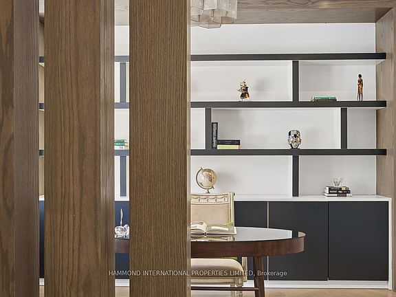 4th image of 42 Laureleaf Rd