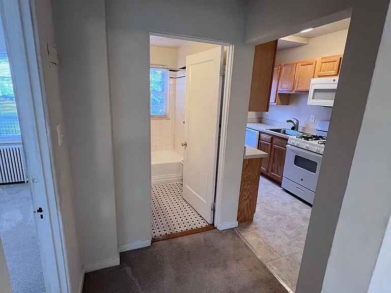 4750-4752 21st Rd N #5 — Photo 2