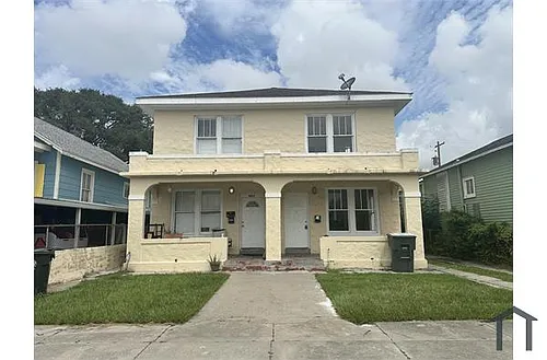 4022 Avenue O Photo 1