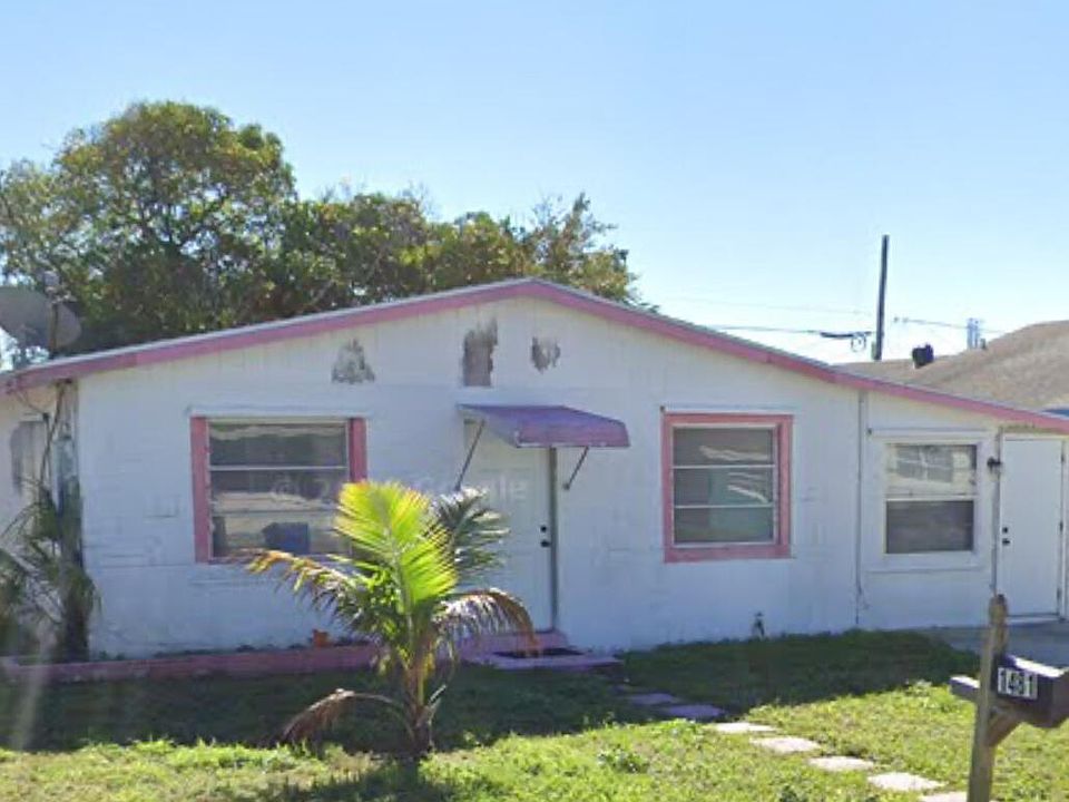1st image of 1481 W 32ND Street