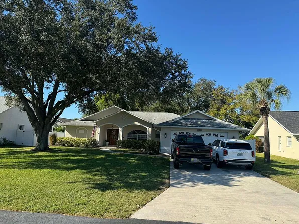 13681 Willow Bridge Dr, North Fort Myers, FL 33903