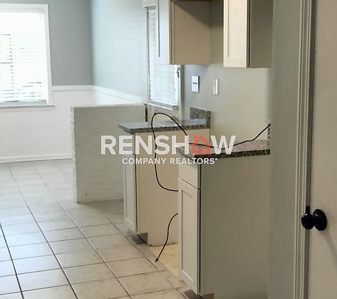 5th image of 5037 Scottsdale Ave