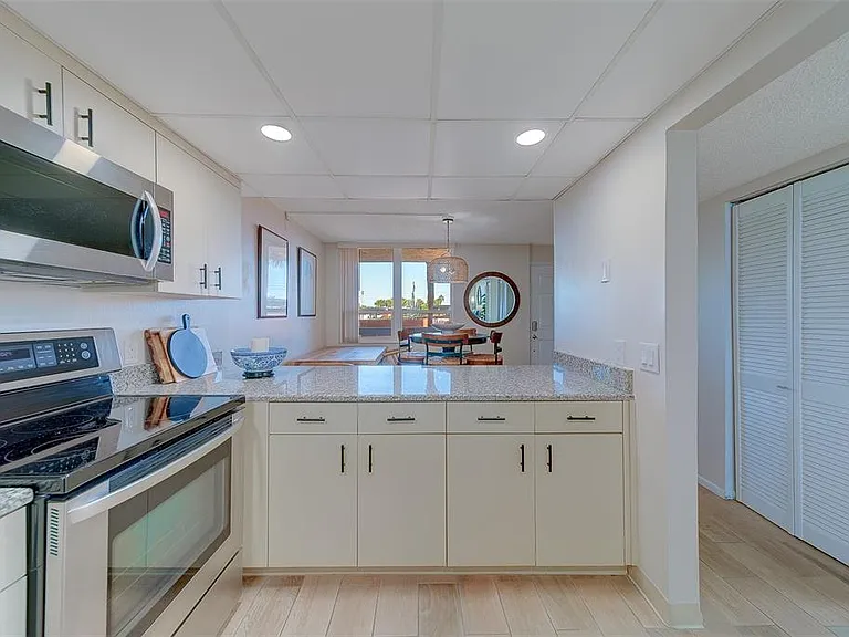 17900 Gulf Blvd #1B — Photo 16