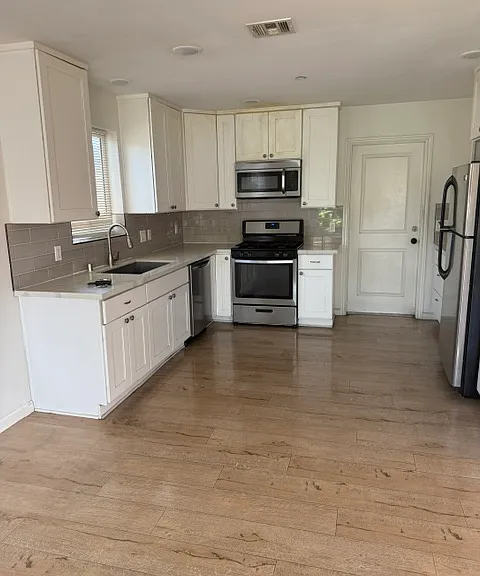 2243 N Continental Ave — Photo 2
