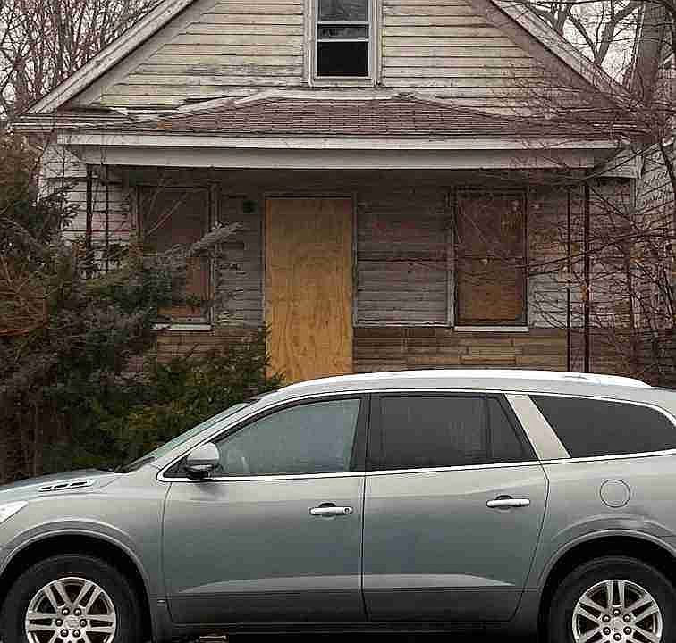 15838 Log Cabin