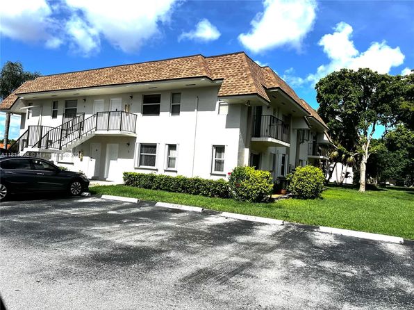 7111 SW 129th Ave APT 8