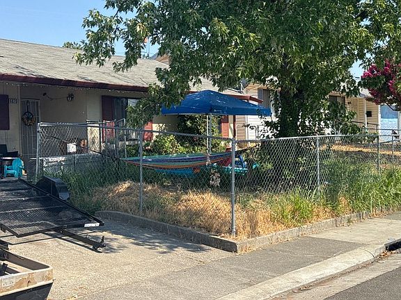 4th image of 6820 Weddigen Way