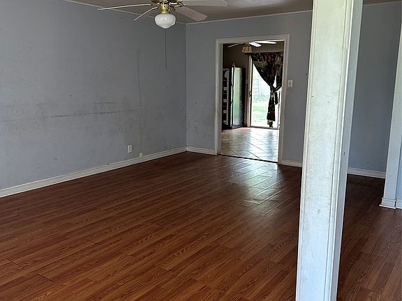 4th image of 1509 Robin Dr