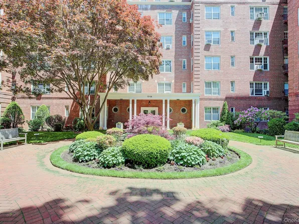 77-35 113th Street #1H, Forest Hills, NY 11375