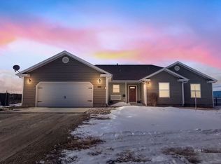389 Flora Dr, Spring Creek, NV 89815