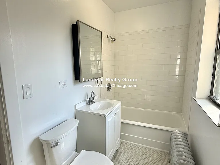 804 Washington St #3 — Photo 5