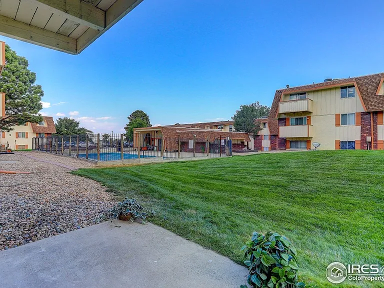 10211 Ura Ln #1-301 — Photo 17