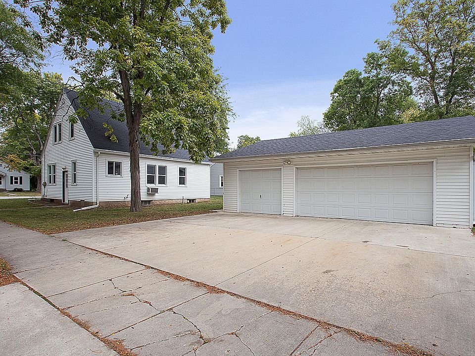 1st image of 973 Hickory Hill Dr