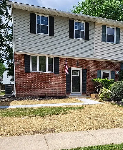 408 Laburnum Rd — Photo 4