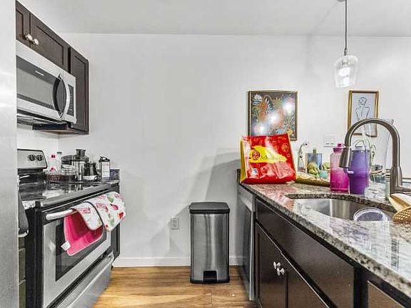 5th image of 3535 N 16th St #1