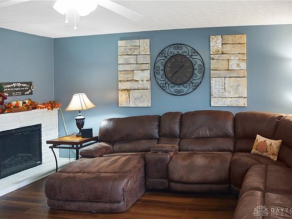 3rd image of 4108 Renwood Dr