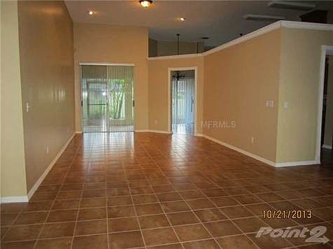 3rd image of 11721 Carrollwood Cove Dr