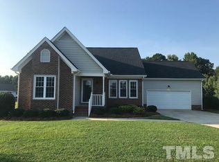 55 Paul Clayton Cir, Coats, NC 27521
