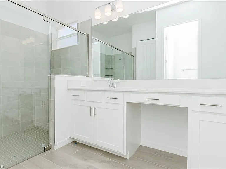 5415 Pikewood Ct — Photo 32