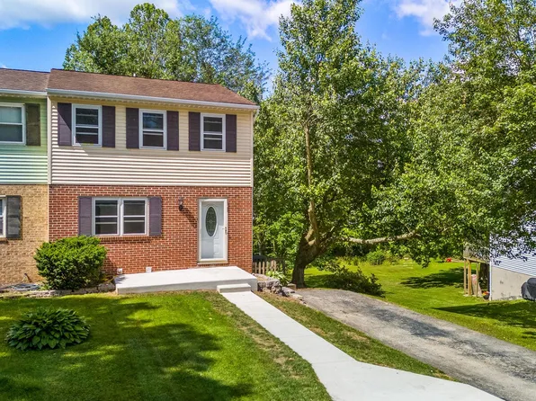 318 Brook Ln, Wrightsville, PA 17368