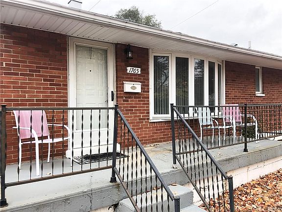 3rd image of 1765 Darst Ave