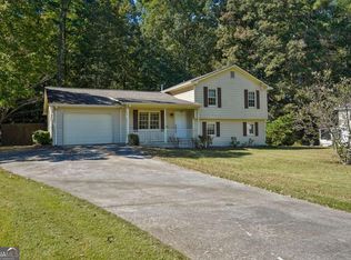 2520 Suncrest Ct, Buford, GA 30519