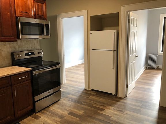 2nd image of 253 Five Northern Blvd #2