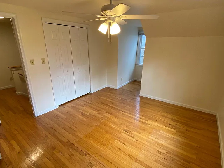 101 Inglewood Ct — Photo 19