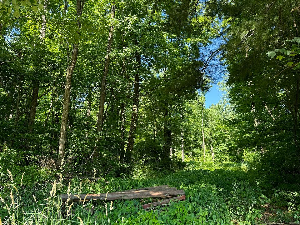 2nd image of 7357 W County Road 725 S
