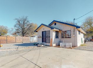 308 49th St NW, Albuquerque, NM 87105