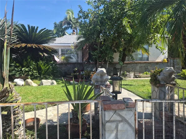 813 8th St, San Fernando, CA 91340