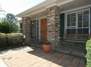 1618 Emerald Lake Ct, Houston, TX 77062