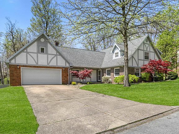 2nd image of 7622 Edgedale Dr