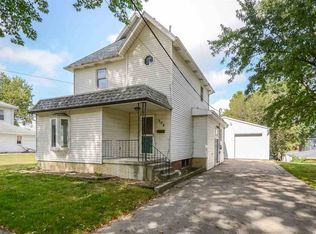 304 W Penn St, Williamsburg, IA 52361