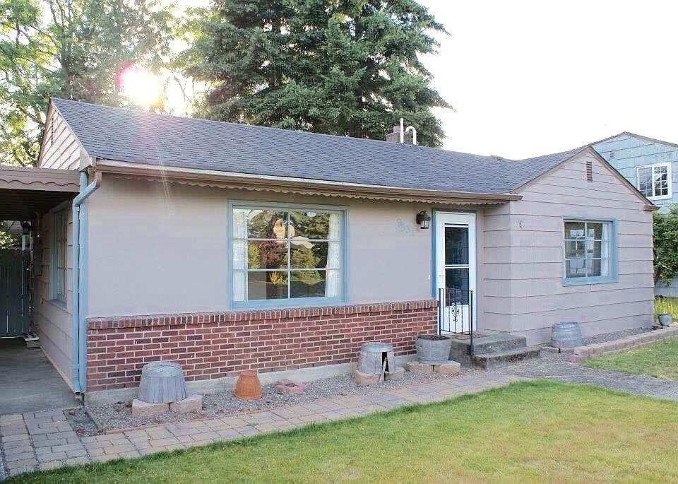 1st image of 9531 13th Ave NW