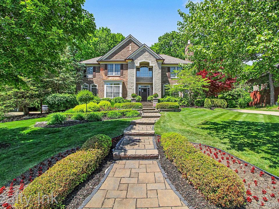 1st image of 8273 Trafford Ct