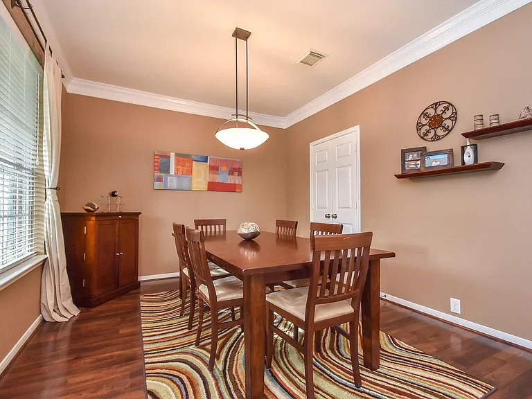1211 Deerbrook Dr — Photo 5