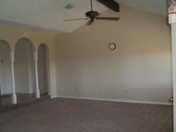 5th image of 710 Seminole Dr