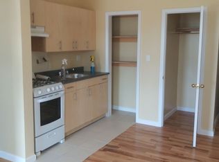 39-30 59th St #E5, Woodside, NY 11377
