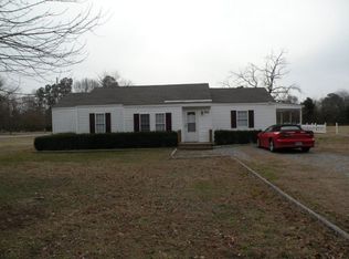 94 Shady Ln, White Stone, VA 22578