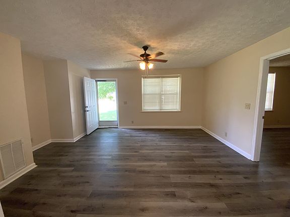 2nd image of 7021 Old Nashville Hwy