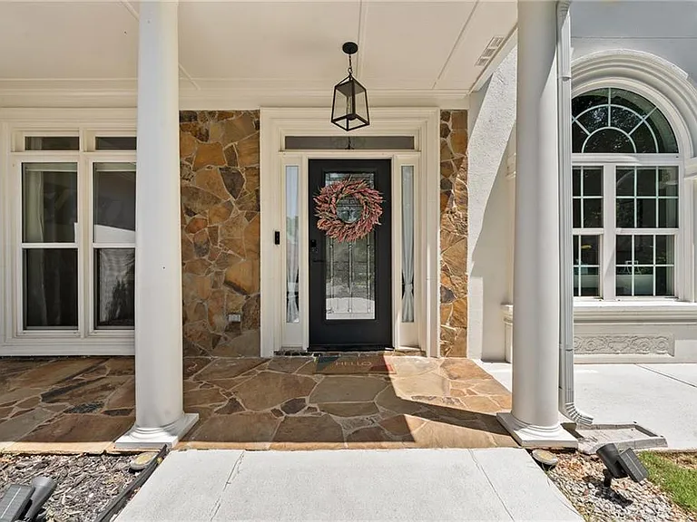3795 Preakness Ln — Photo 3