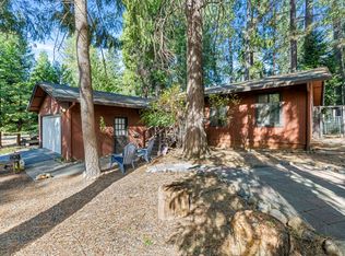 5851 Lupin Ln, Pollock Pines, CA 95726