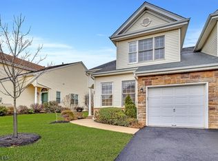 37 Saratoga Ct, Franklin Township, NJ 08873